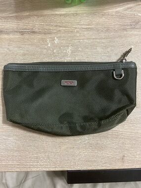 Tumi For Japan Airlines Travel Pouch Grey Zip Toiletry Bag Airline Amenity Case
